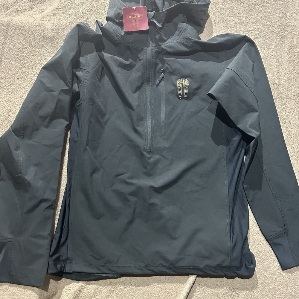 Angel's Envy Men's Skyline Rain Jacket Medium Black NWT Fossa Apparel Bourbon